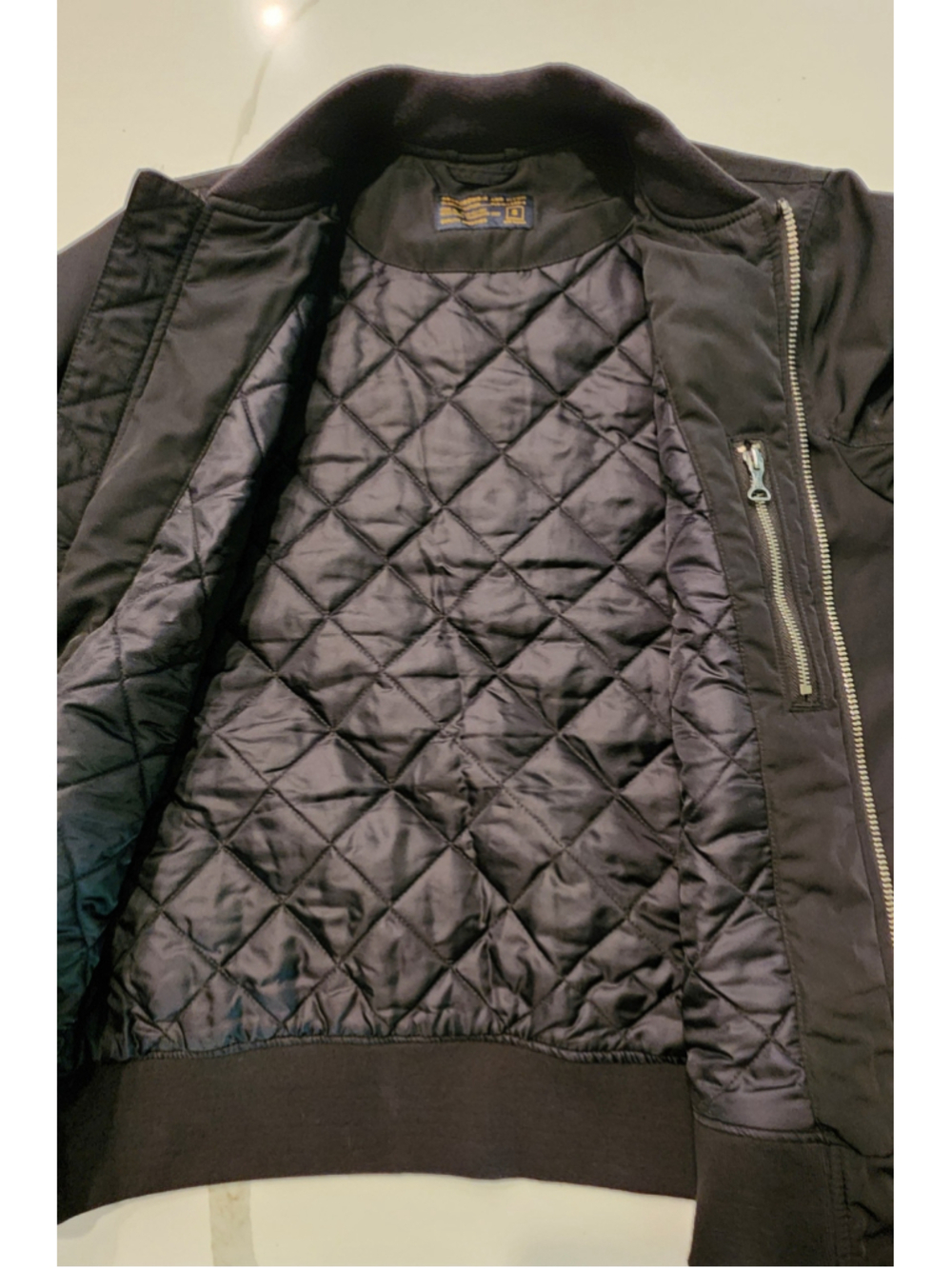 Abercrombie & Fitch Mens S MA-1 Flight Bomber Jacket Black Quilted Lined Zip - Picture 3 of 8